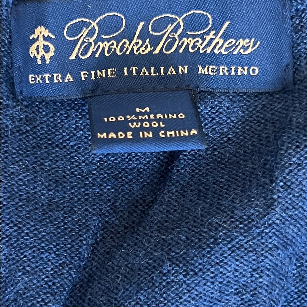 Brooks Brothers Navy V-Neck Sweater Vest - Picture 2 of 2